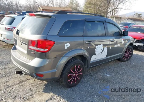 2013 Dodge Journey Sxt z USA, uszkodzony, nr VIN 3C4PDDBG8DT571295